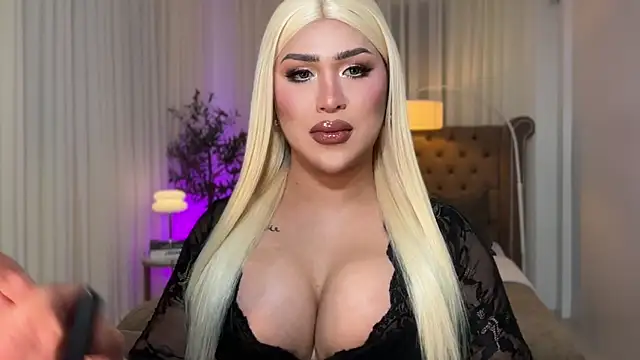 Your Majesty Tyra online show from 2, 10, 2025