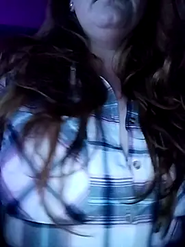 Snapshot of LunaaLovely chatting on 25, 2, 2026 LunaaLovely online show from 25, 2, 2026