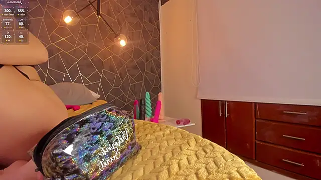 dayra angels online show from 27, 10, 2025