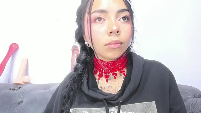 miss soffi  online show from 29, 4, 2026