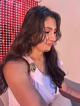 loolla 23 online show from 6, 4, 2026