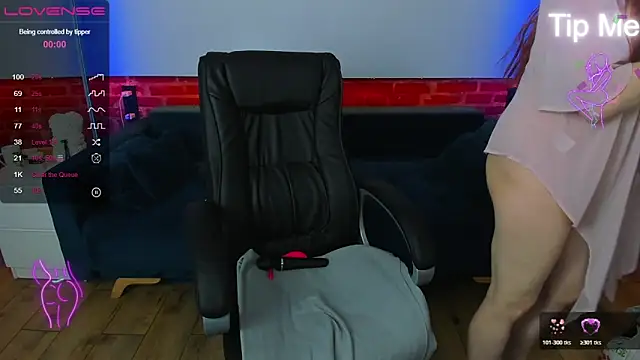 Snapshot of Kamilla_Hot chatting on 4, 3, 2026 Kamilla Hot online show from 4, 3, 2026