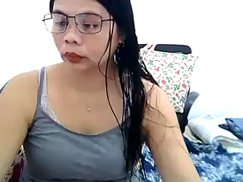 Snapshot of pinay_milfxx chatting on 20, 1, 2025 pinay milfxx online show from 20, 1, 2025