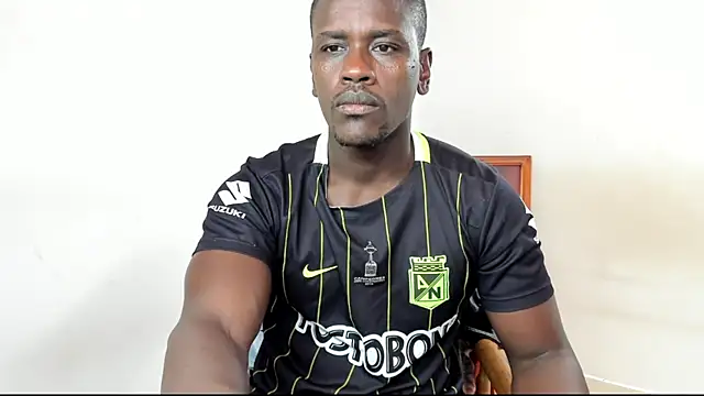 Snapshot of Black_Master19cm chatting on 12, 10, 2025 Black Master19cm online show from 12, 10, 2025