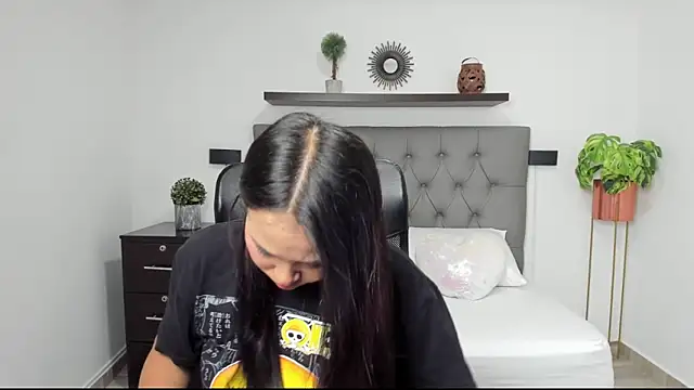 isabella florez online show from 29, 1, 2025