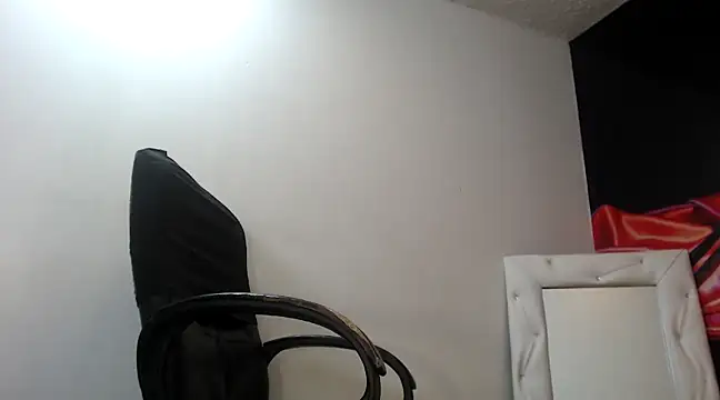 Hana    online show from 21, 3, 2025