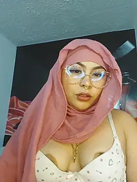 Snapshot of Hana___ chatting on 12, 4, 2026 Hana online show from 12, 4, 2026