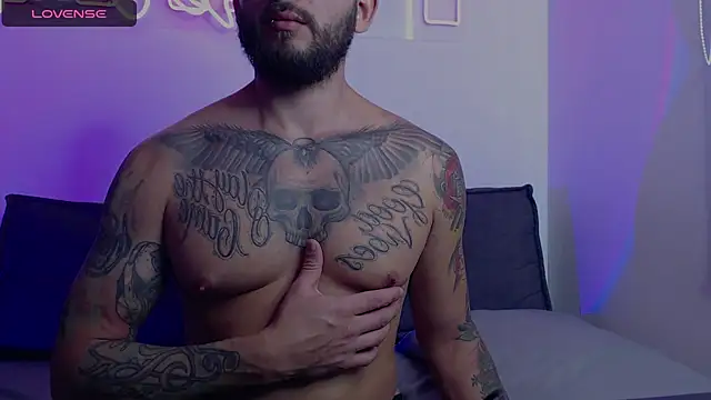 Snapshot of marco_allison01 chatting on 15, 1, 2025 marco allison01 online show from 15, 1, 2025