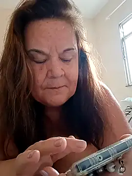 Yaya Mineira online show from 15, 12, 2024