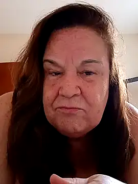Yaya Mineira online show from 10, 1, 2025