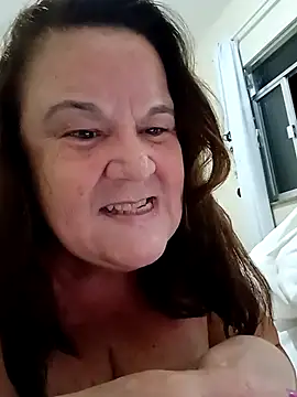 Yaya Mineira online show from 5, 3, 2025