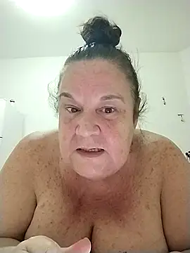 Yaya Mineira online show from 26, 10, 2025