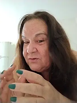 Snapshot of Yaya_Mineira chatting on 15, 11, 2025 Yaya Mineira online show from 15, 11, 2025