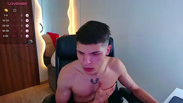 Snapshot of harrisoncuper chatting on 16, 1, 2025 harrisoncuper online show from 16, 1, 2025