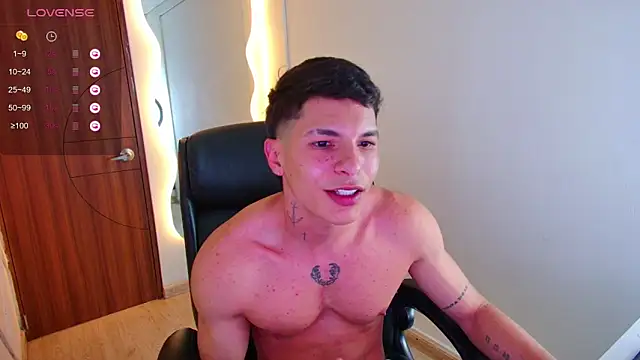 Snapshot of harrisoncuper chatting on 20, 10, 2025 harrisoncuper online show from 20, 10, 2025