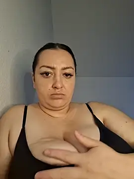 mihaelaa online show from 22, 10, 2025