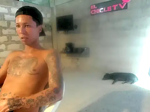 EL-CHICLE-TV online show from 5, 1, 2025