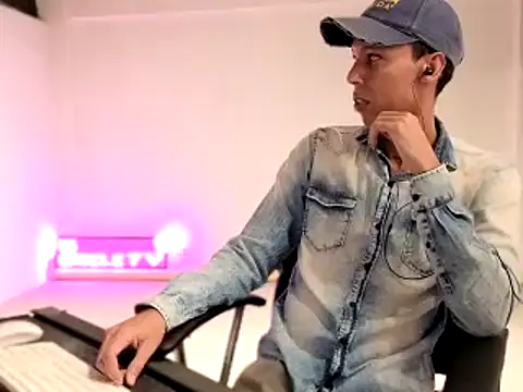 EL-CHICLE-TV online show from 13, 9, 2025