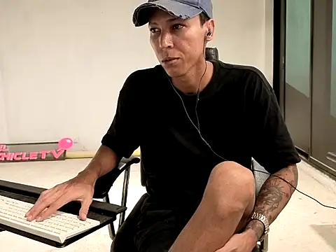 EL-CHICLE-TV online show from 16, 9, 2025