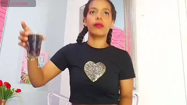  Valeria Brown online show from 6, 3, 2025