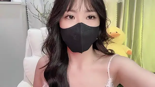 Snapshot of Mya_Lee chatting on 20, 1, 2025 Mya Lee online show from 20, 1, 2025