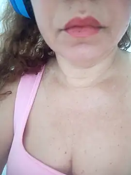 Snapshot of CASADASIGILO2 chatting on 21, 9, 2025 CASADASIGILO2 online show from 21, 9, 2025