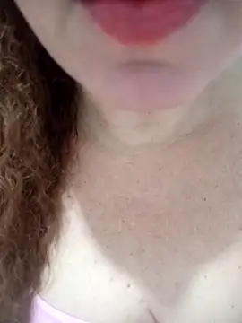 Snapshot of CASADASIGILO2 chatting on 5, 10, 2025 CASADASIGILO2 online show from 5, 10, 2025