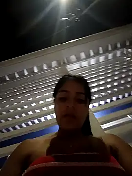 AnnRosse18 online show from 1, 1, 2025