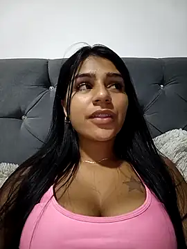 AnnRosse18 online show from 3, 1, 2025