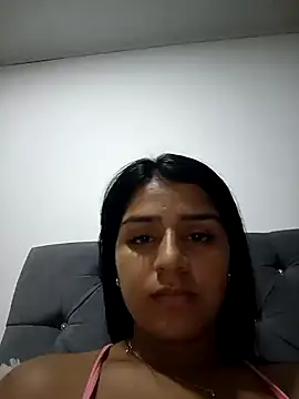 AnnRosse18 online show from 3, 1, 2025