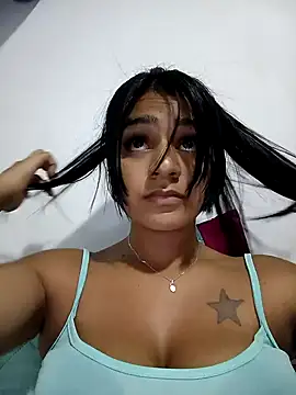 AnnRosse18 online show from 10, 1, 2025