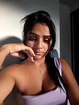 AnnRosse18 online show from 1, 2, 2025