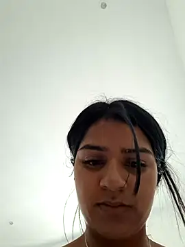 AnnRosse18 online show from 11, 3, 2025