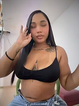 Snapshot of TianaaJackson chatting on 9, 4, 2026 TianaaJackson online show from 9, 4, 2026