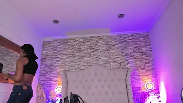 Lucia-sex online show from 15, 1, 2026