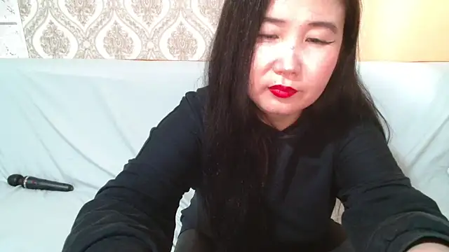 Snapshot of Bet_Lu chatting on 27, 2, 2025 Bet Lu online show from 27, 2, 2025