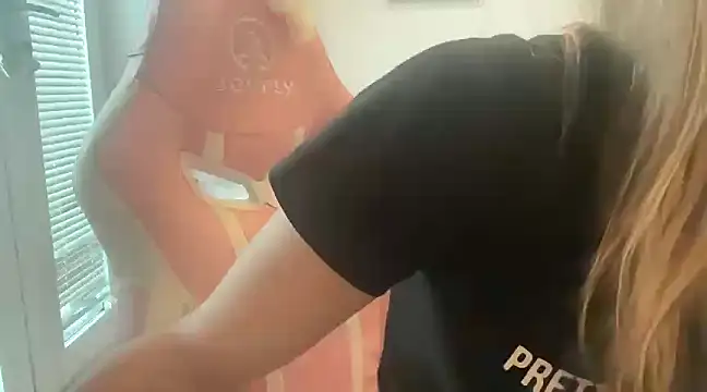 Snapshot of Lillymariee chatting on 25, 2, 2025 Lillymariee online show from 25, 2, 2025