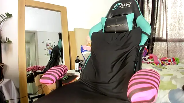 Snapshot of Hot_Brunette34 chatting on 20, 2, 2025 Hot Brunette34 online show from 20, 2, 2025