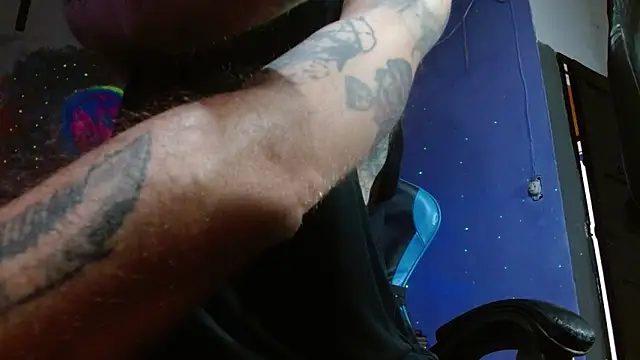 Snapshot of Tatted21xxx chatting on 4, 2, 2025 Tatted21xxx online show from 4, 2, 2025