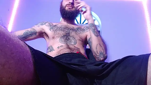 Snapshot of Tatted21xxx chatting on 4, 11, 2025 Tatted21xxx online show from 4, 11, 2025