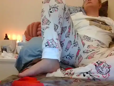 RealLittleRedRidingHood online show from 16, 11, 2025