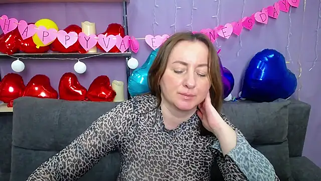 Abby Taylorr online show from 2, 2, 2025