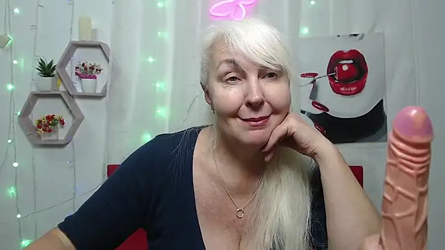 BlondyLeeBest online show from 19, 1, 2025