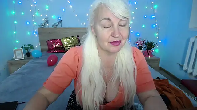 BlondyLeeBest online show from 19, 1, 2025