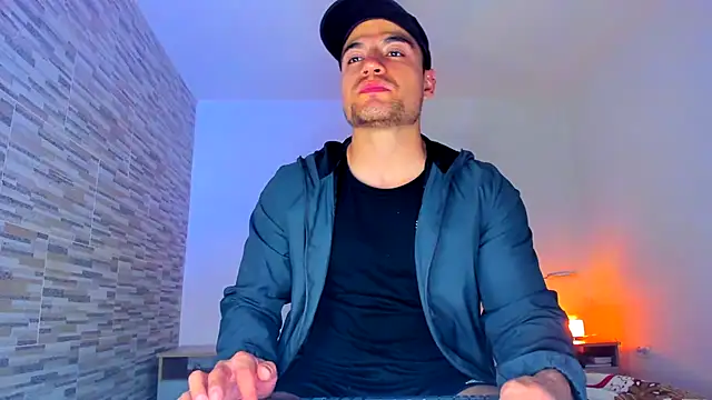 nicolas herrera online show from 14, 3, 2025