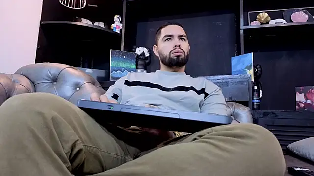 Snapshot of matteosantos chatting on 25, 3, 2026 matteosantos online show from 25, 3, 2026