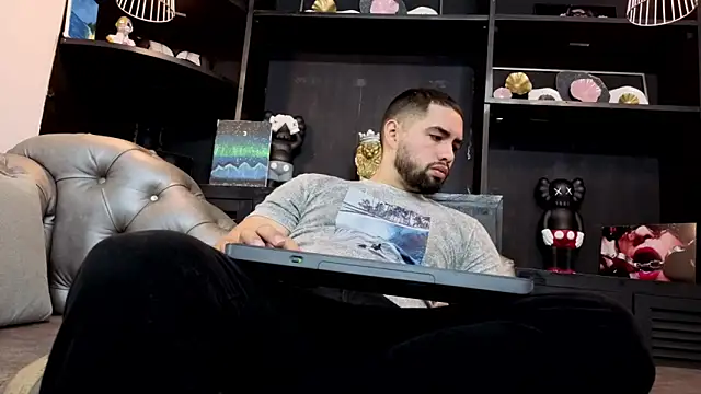 Snapshot of matteosantos chatting on 11, 4, 2026 matteosantos online show from 11, 4, 2026