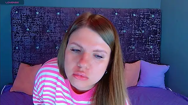 Snapshot of NoraBigAss chatting on 27, 1, 2025 NoraBigAss online show from 27, 1, 2025