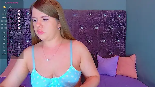 Snapshot of NoraBigAss chatting on 3, 3, 2025 NoraBigAss online show from 3, 3, 2025