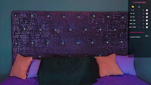 Snapshot of NoraBigAss chatting on 24, 9, 2025 NoraBigAss online show from 24, 9, 2025